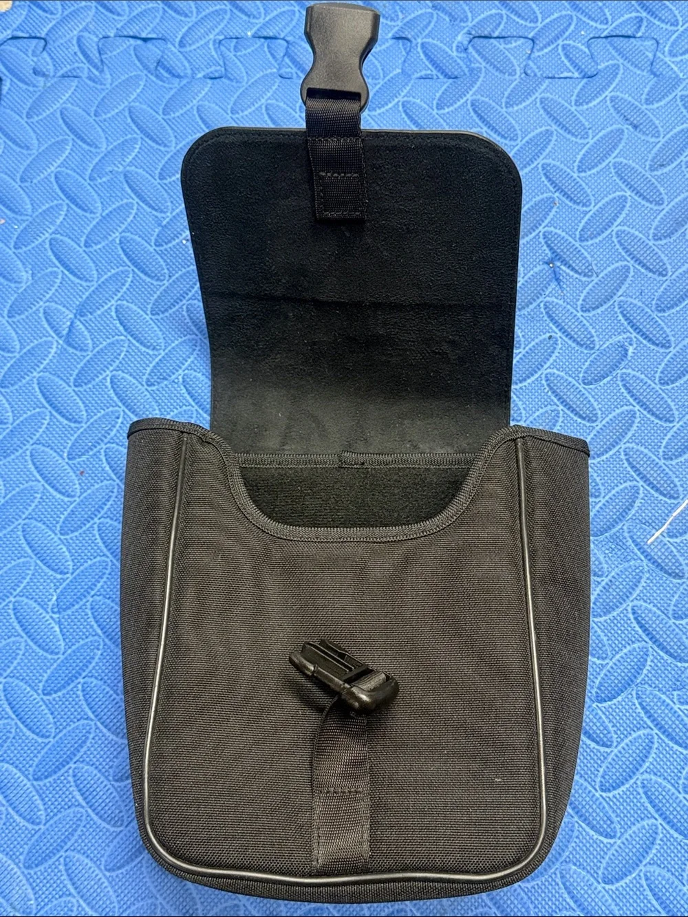 Nikon Black Travel Camera & Gear Pouch - 3x6x7